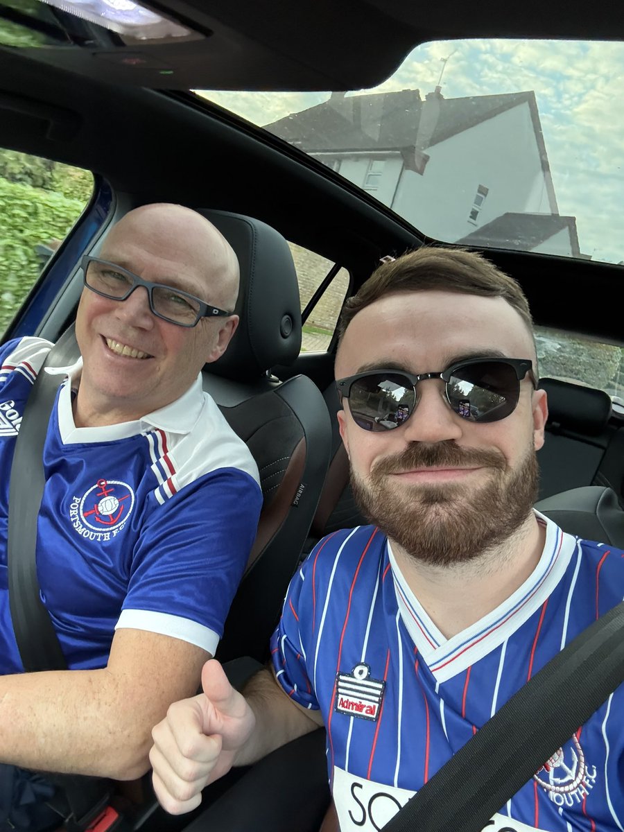 Wednesday night out with the old man🔵

#Pompey
