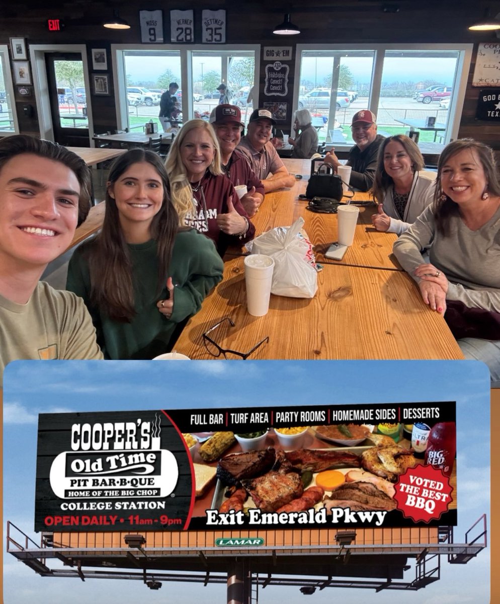 Good times, great friends, &amp; Cooper’s BBQ! 👍🏻