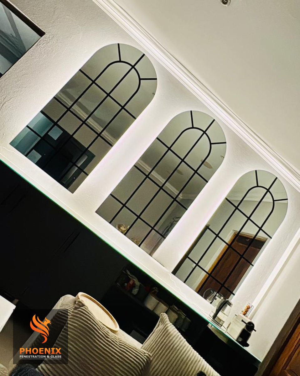 PhoenixGlassSA's tweet photo. Glass: 7.38mm Silver #Phoenix Reflect™

How stunning are these #mirrors 😍 Each painted with a black arched cottage pane design to the inside of the laminate 🔥 They were then backlit with LED lighting, taking these from simple mirrors into a one of a kind feature piece 😈 https://t.co/neiOEpiMaw