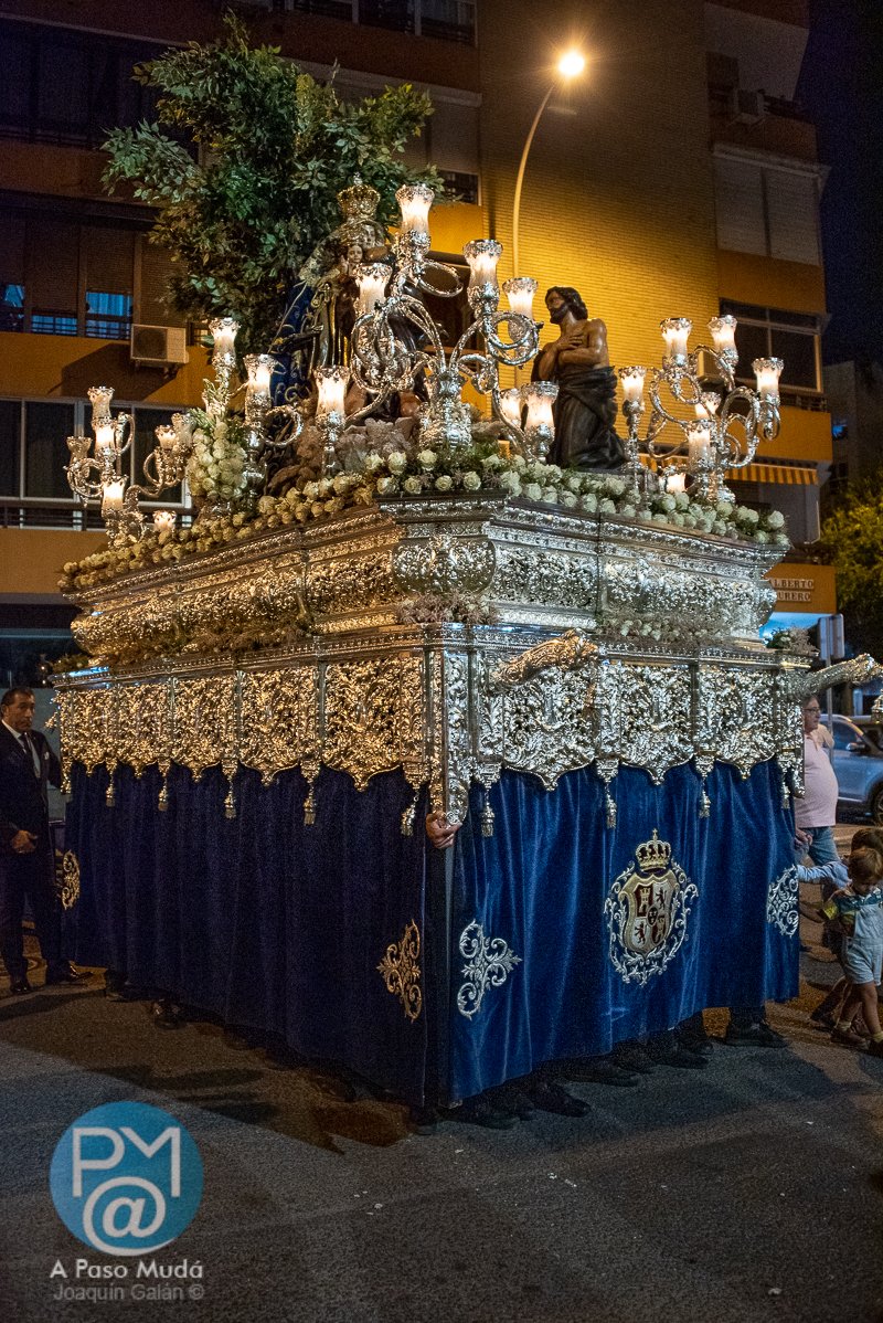 apasomuda's tweet photo. .@hdadvalvanera Galeria fotográfica de la Salida Procesional de la Virgen de #Valvanera de #Sevilla
#GloriasSevilla25
#Valvanera25
#ValvaneraSevilla
#Cofradías
#TDSCofrade
https://t.co/GKpYrmuXN0 https://t.co/8UIlC2HoCl