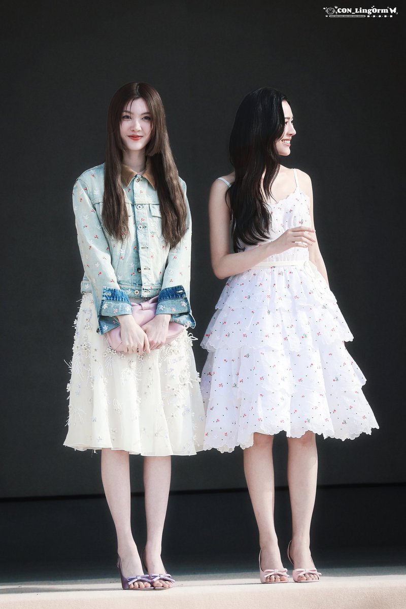 Con_Lingorm's tweet image. 251001
💕💕💕

LINGORM AT DIOR PFW26
#LingOrmDiorSS26
#LingOrm #Dior
#DiorSS26 #PFW