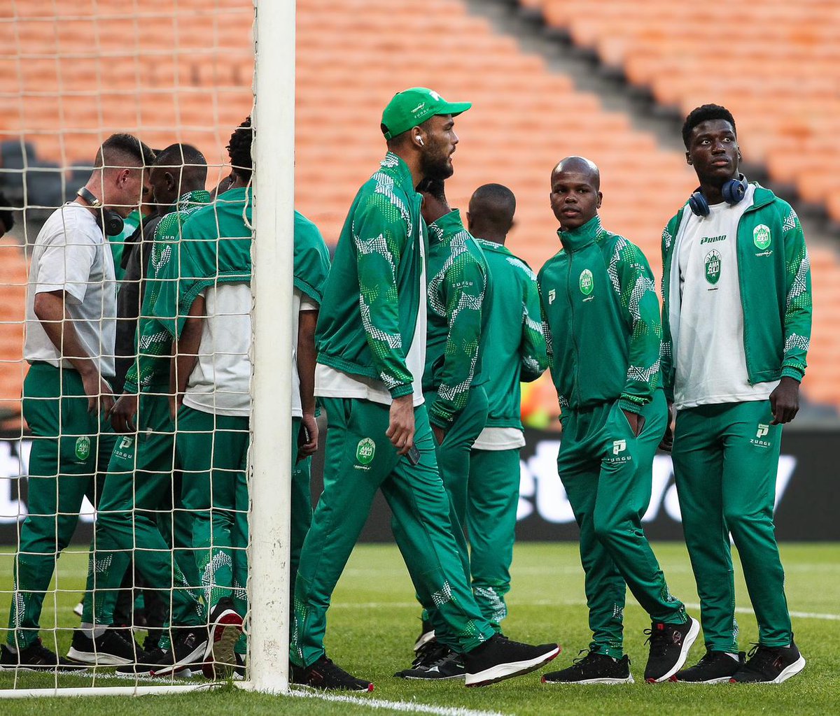 𝗔𝗺𝗮𝗭𝘂𝗹𝘂 𝗫𝗜 𝘃𝘀 𝗞𝗮𝗶𝘇𝗲𝗿 𝗖𝗵𝗶𝗲𝗳𝘀:  

Johnson, Allan, Mthethwa, Fielies, Hanamub, Mbanjwa, Sithole, Radebe, Kutumela, Ekstein, Ngwenya.

<a href="/ToyotaSA/">@ToyotaSA</a>