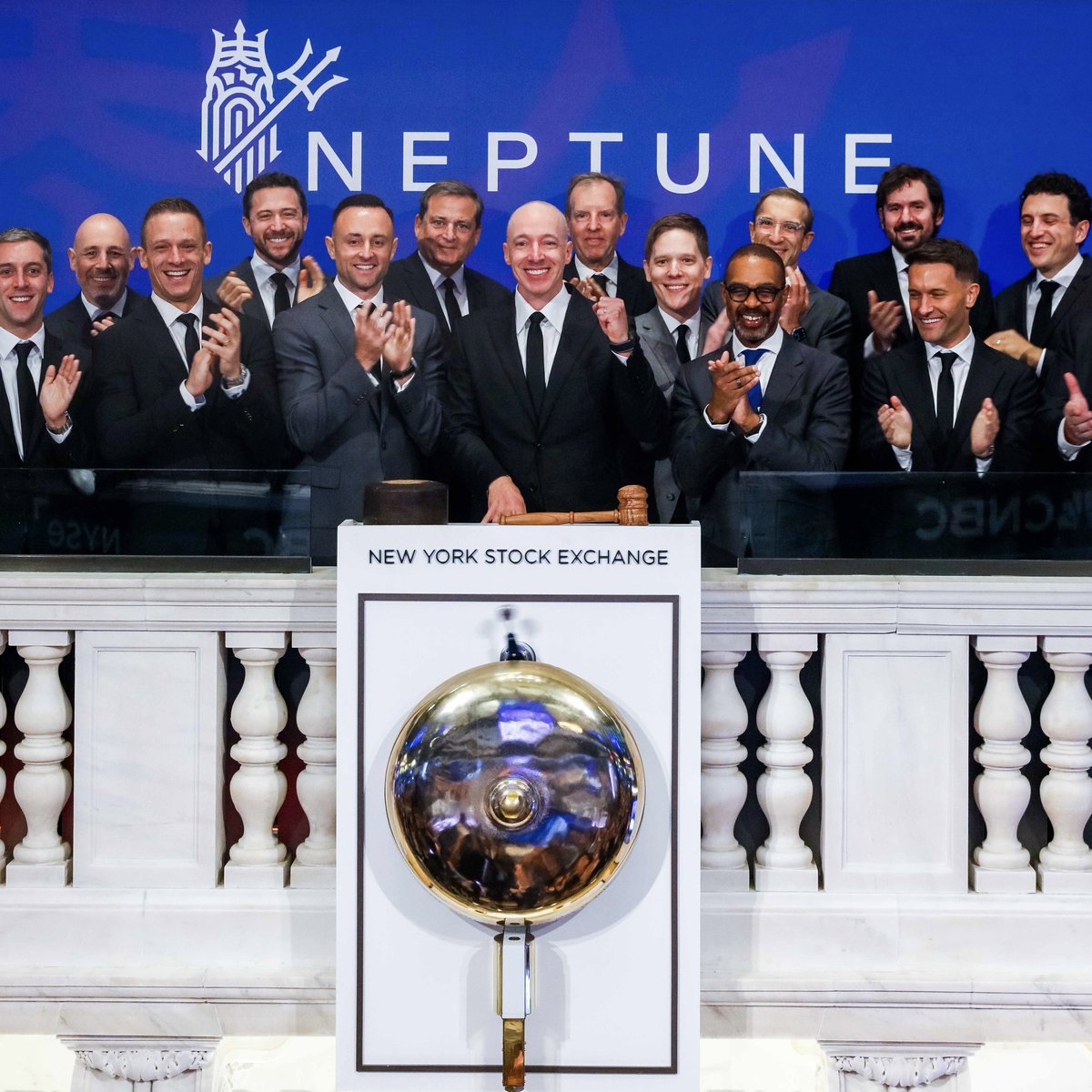 NYSE 🏛 tweet media