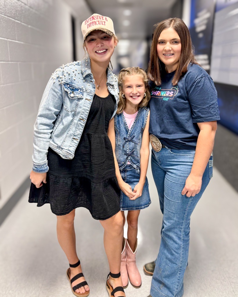 Shriners Children’s Lexington (@shrinerslex) on Twitter photo What a special day! We had the best time at Tyler Childers’ rehearsal at <a href="/Rupp_Arena/">Rupp Arena</a>
A huge thank you to <a href="/TTChilders/">Tyler Childers</a> and the Hickman Holler Hunting Club for inviting us and for raising funds to support Shriners Children's Lexington!
🔗Read more: wlky.com/article/tyler-… What a special day! We had the best time at Tyler Childers’ rehearsal at <a href="/Rupp_Arena/">Rupp Arena</a>
A huge thank you to <a href="/TTChilders/">Tyler Childers</a> and the Hickman Holler Hunting Club for inviting us and for raising funds to support Shriners Children's Lexington!
🔗Read more: wlky.com/article/tyler-…