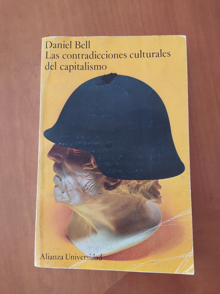 "Nuestros antepasados tenían un basamento religioso que les daba raíces, por muy lejos que trataran de deambular. El individuo desarraigado sólo puede ser un peregrino cultural, sin un lugar al que volver".