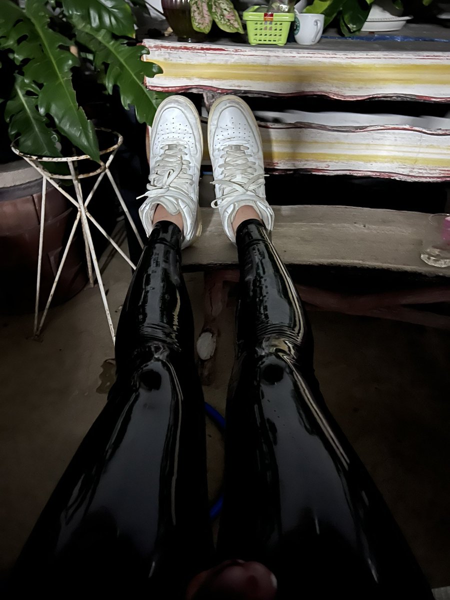 rubberzone001's tweet photo. 🥵🥵🥵 https://t.co/Bjj6T4T88W