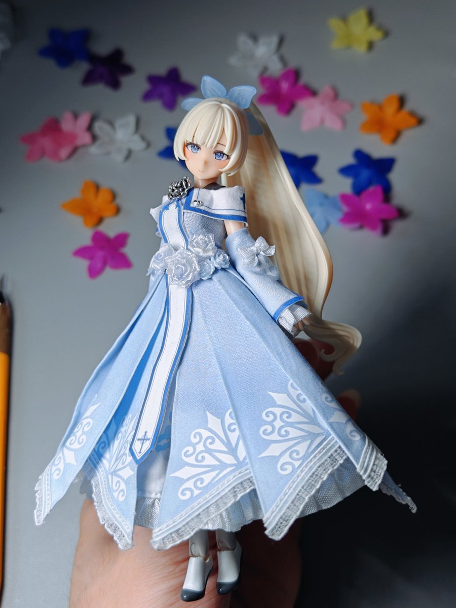 私はプラスチックの花を買って穴を開けて詰めた
これは服との組み合わせがきれいだ🥰
#メガミデバイス
#ガールズプラモ