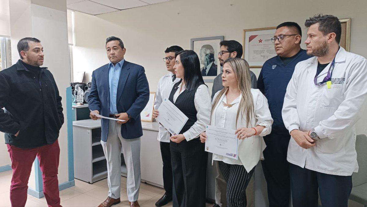 @HVCMOficial🇪🇨 tweet media