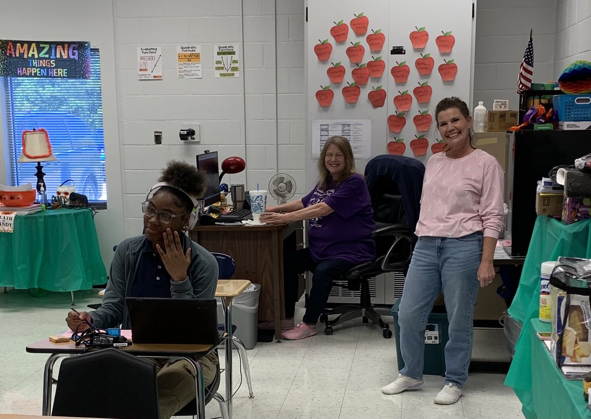 Applied Mathematics in the Healthcare Profession today at GOA 🧮 🏥<a href="/gordon_odyssey/">Gordon Odyssey Academy</a>   <a href="/iAmJBrunson1911/">Jamie R. Brunson</a>