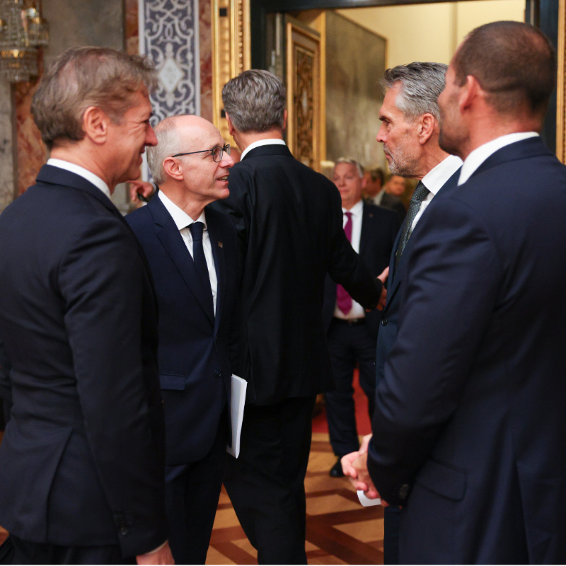 EUCouncil's tweet photo. The EU is committed to safeguard Europe's security.
 
At the informal #EUCO, EU leaders focused on:
📌 Defence: capacity development, support to the Eastern flank and governance
📌 Ukraine: continued EU support, including financing

More ➡️ https://t.co/CBDqgyIRmL