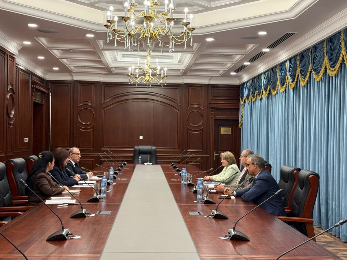 hans_kluge's tweet image. In my meeting with Tajikistan’s Deputy Prime Minister Dilrabo Mansuri, we discussed joint efforts to implement health system reforms and improve access to health in 🇹🇯.
I welcomed 🇹🇯’s active role in regional initiatives such as the Health Investment Group and in shaping the new…