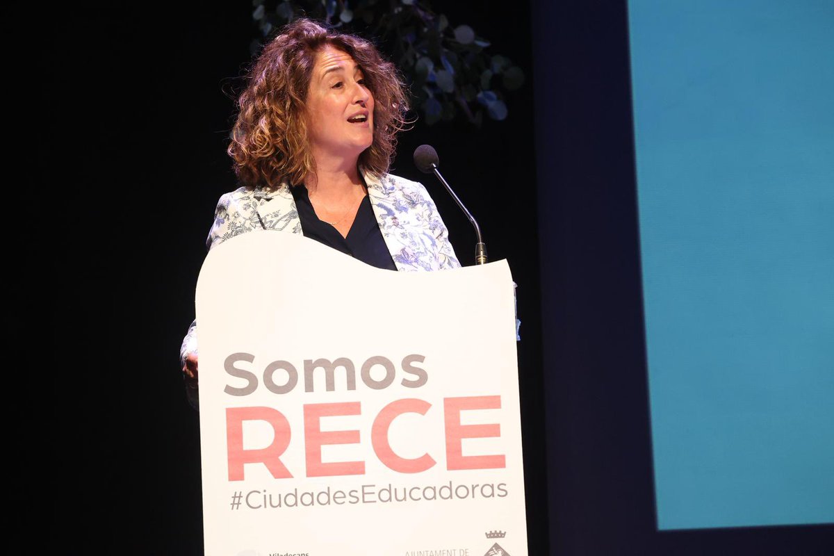 <a href="/ainatarabini/">Aina Tarabini</a> <a href="/UABBarcelona/">Universitat Autònoma de Barcelona</a> 🗣️Arriba el moment de la inauguració oficial amb l'alcaldessa Olga Morales, Joan Galiano president de l'Àrea d'Educació de <a href="/diba/">Diputació de Barcelona</a>, <a href="/EstherNiuboedu/">Esther Niubó 🐠</a> consellera d'Educació de la <a href="/gencat/">Generalitat de Catalunya</a> i <a href="/Pilar_Alegria/">Pilar Alegría</a> ministra de <a href="/educaciongob/">Ministerio de Educación, FP y Deportes</a> i Marina Canals, secretaria general AICE.