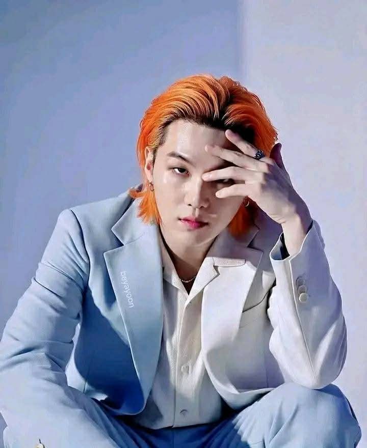 Reposter747's tweet image. I want to receive a Purple Heart 💜 from my Fans all over the world 🌍 from USA 🇺🇸, Canada 🇨🇦, Uk 🇬🇧, Italy 🇮🇹 and the rest of the beautiful countries 💜💜💜💜💜💜
#BTS 
#fblifestyle #KimJiWon #kimsoohyun
#shinhyesun
#yoona #baesuzy #kimsejeong #kimdami #parkboyoung #kimtaeri