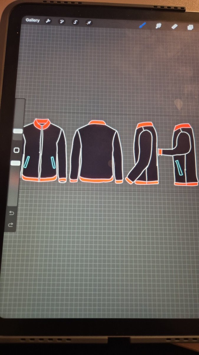 לפני כמה חודשים נפל הפור וההחלטה- הולכים לעונה של ייצור עצמי.
את כל הז'יטונים שלי שמתי על האירוע הזה.
היה הליך ארוך ומורכב לבדוק את הנושא, לקח זמן לקבל את האישורים מכולם ולשכנע את מי שצריך שזו הדרך הנכונה.
היו למהלך הזה כמה מטרות.
ובראשן הביא לקהל מוצר פרימיום במחיר נוח לכל כיס.