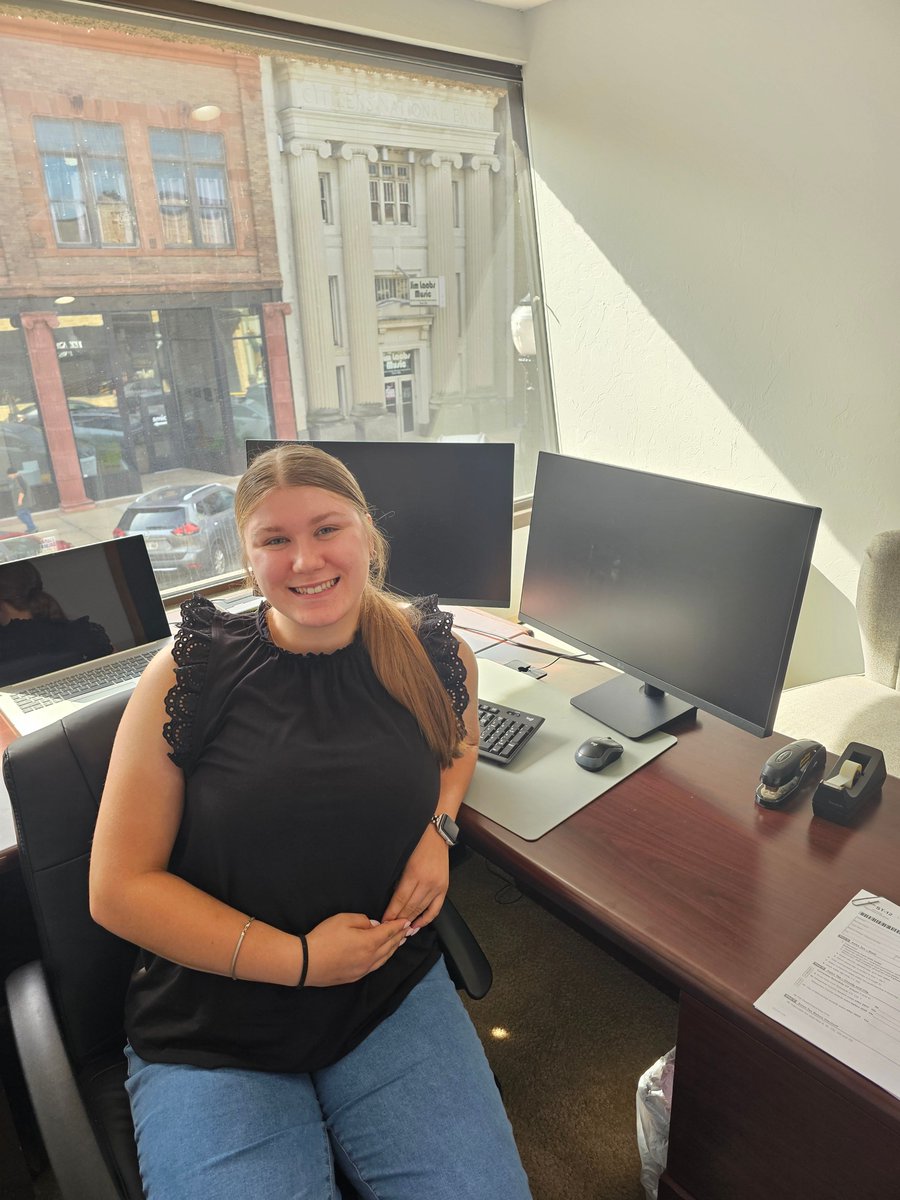 SalesIncomeTax's tweet photo. Fall @UW Stevens Point Accounting Intern will be graduating in December and joining my team! Excited to welcome @Kylie Kearns to our Stevens Point office! She serves up a dose of can do attitude and smiles! #salestaxlady https://t.co/97QV7novVl