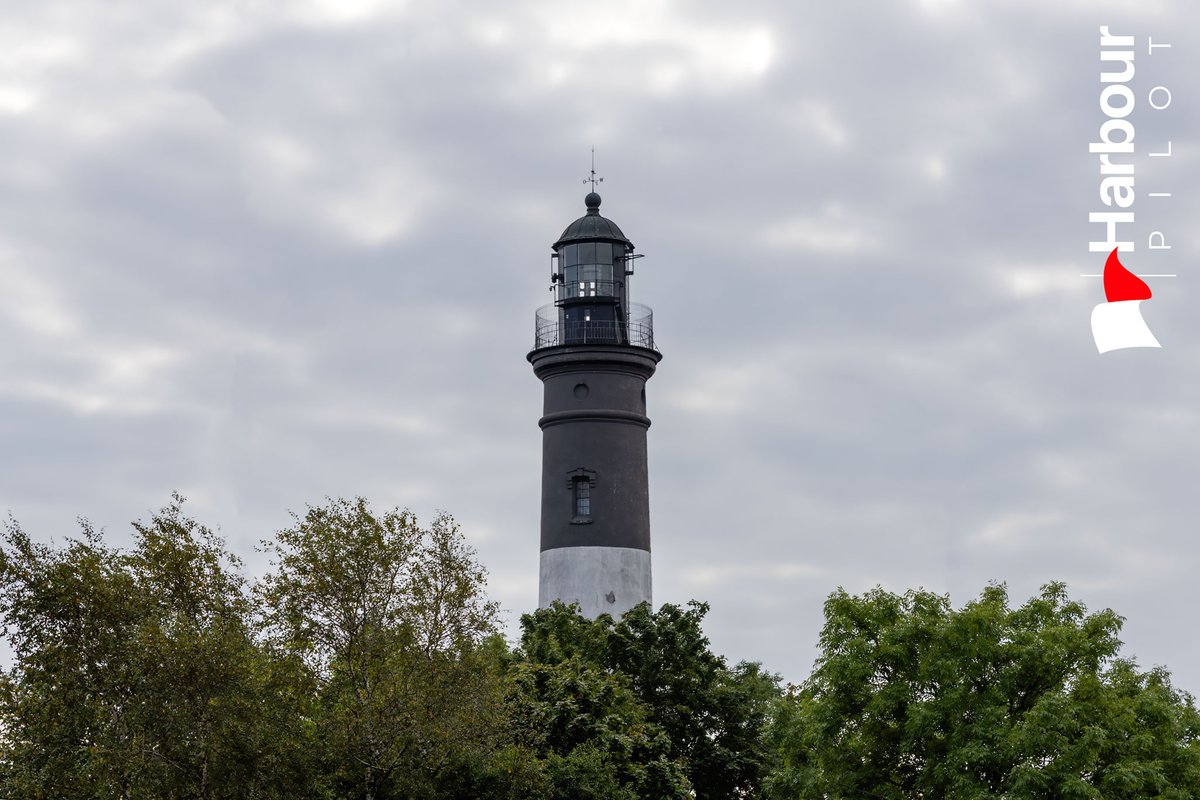 PilotHarbour's tweet photo. Tallinn upper Lighthouse.
https://t.co/t0sJN9xOzZ
#Port #Shipping #HarbourPilot #TransportMaritime #PortOperations #GlobalTrade #GlobalShipping #MaritimePhotography #MaritimeStrategy #lighthousechronicles #Tallin
@CanonEspana
@lightphotosnet https://t.co/aWM79CqKTy