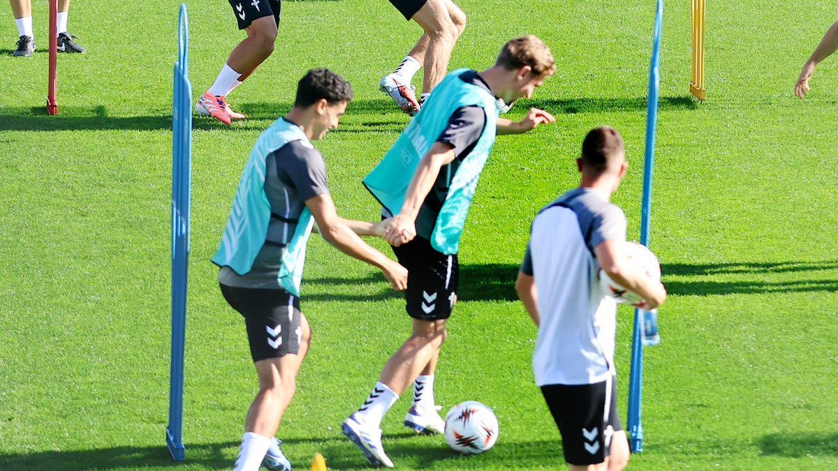 Starfelt, novedad en una convocatoria para recibir al PAOK de la que se vuelve a caer Cervi: lavoz.gal/3wrrm1