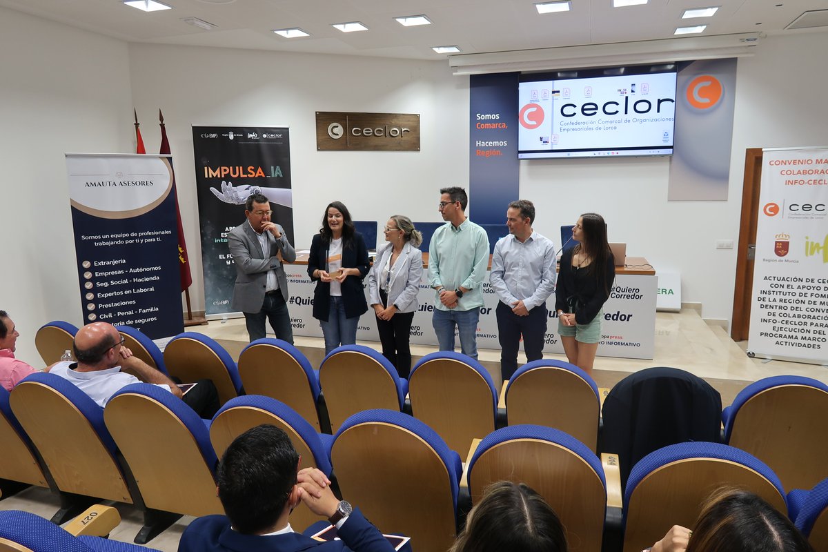 CECLOR_'s tweet photo. 🚀 Hoy hemos celebrado los Premios IMPULSA 2024/2025, un concurso de emprendedores que reconoce la participación de proyectos empresariales en nuestro programa de emprendimiento

👏 @astroversia se ha alzado con el premio a mejor idea emprendedora de las ediciones de 2024 y 2025 https://t.co/Ygm1ebrFp7