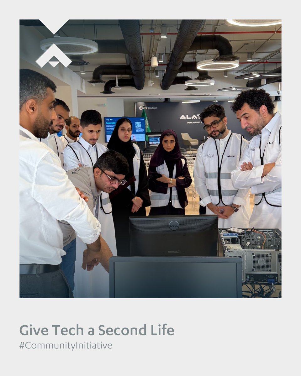 alat_tech's tweet photo. شارك #فريق_آلات في ورشة تطوعية عملية مع جمعية ارتقاء لإعادة تأهيل الأجهزة التقنية، تعلّم خلالها على تفكيك الأجهزة، ومسح البيانات مع إصدار شهادة، وتثبيت البرامج وتركيب القطع.

فخورون بروح العمل الجماعي التي أظهرها كل من شارك سواء من #آلات أو جمعية ارتقاء.

#لصناعة_غد_أفضل #مسؤولية_مجتمعية #رؤية_السعودية_2030 

Small actions. Big impact.

With @1Ertiqa a Saudi non-profit refurbishing technology to cut e-waste and empower communities, #TeamAlat restored devices for schools across Saudi Arabia.

Thank you to every volunteer who made it possible.

#Alat #TomorrowMadeBetter #CommunityInitiative