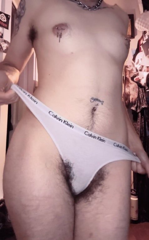 pain_mutt's tweet photo. New pinned not new to nsfwtwt!🦴

-he/him
-22 y/o
-5’4 otter
-occasional femboy
-switch (sub+)
-hard and soft kinks
-21 piercings and tatted ;)
-Chicago 

$7 onlyfans no PPV 🫣

| nsfwtwt | tboy | boypussy | https://t.co/sSsWg2GrI5