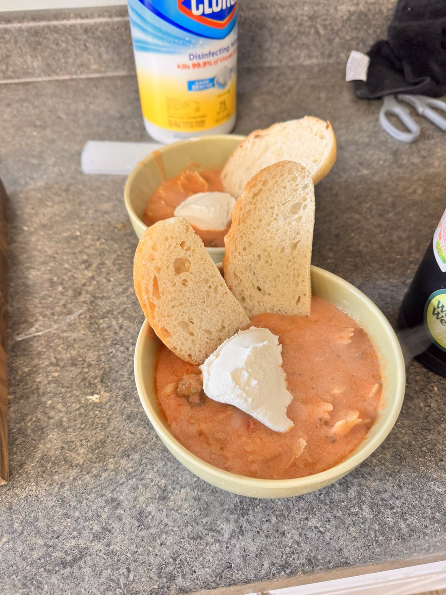 jtmurrman's tweet photo. Anyways here’s a soup I made https://t.co/zrRnhsDri0