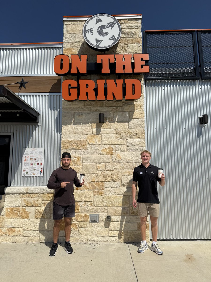 Lincdog4's tweet image. Excited to Announce our new partnership with On The Grind ! 
The best coffee spot in town is the spot to get all of your coffee and drinks needs! 
Make sure you head over to On The Grind today to get you one of the best drinks in town! 
@Beausparks5 
#OnTheGrind #7/11