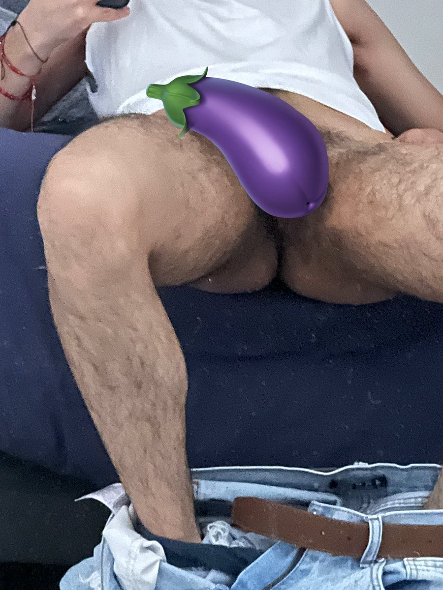 3_UnknownX's tweet photo. Te montas? 🤤

#gay 
#twink 
#hot 
#universitariogay 
#encuentromty 
#encuentrogay https://t.co/MoCaMfcaRr