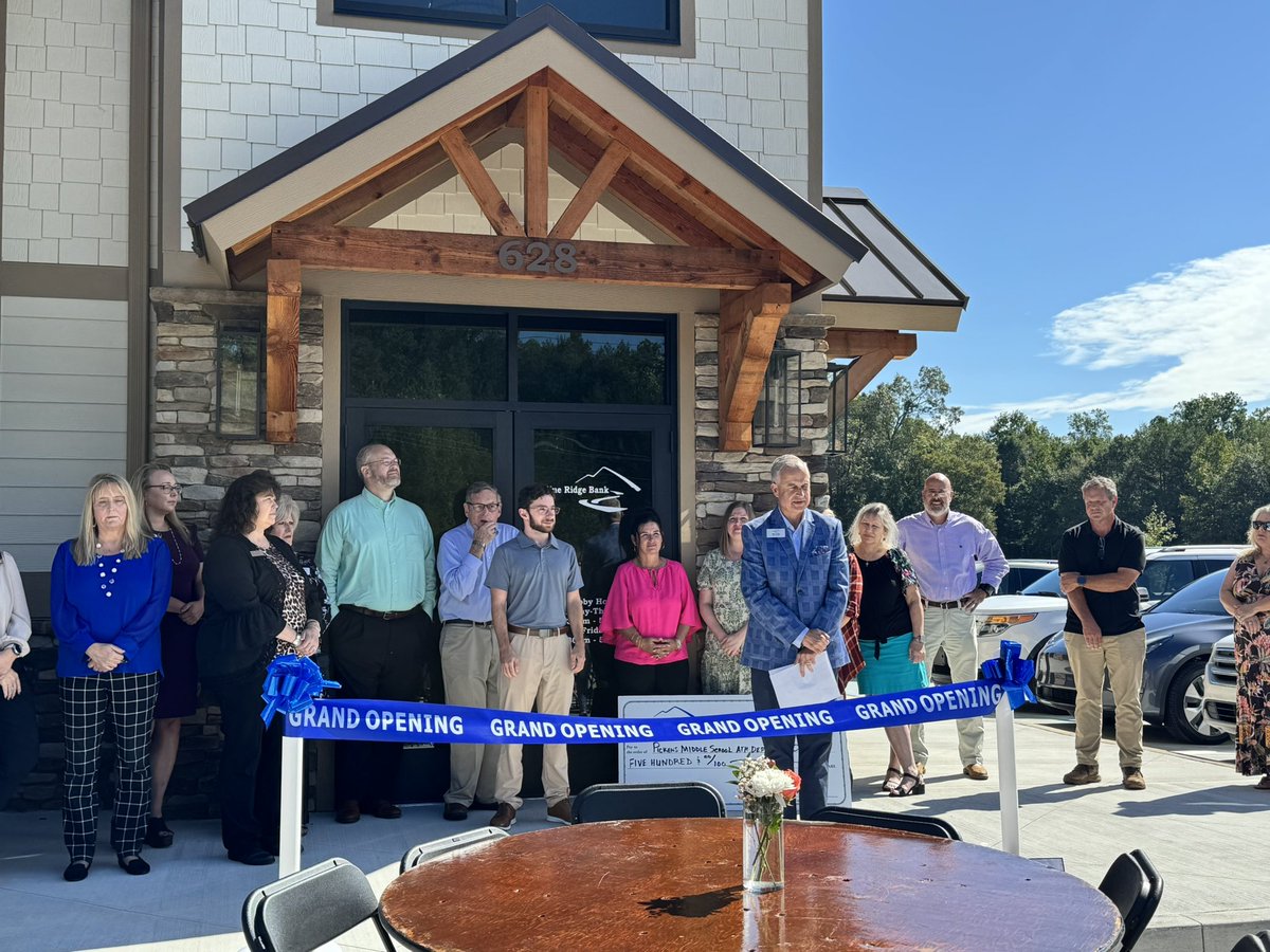 Blue Ridge Bank tweet media