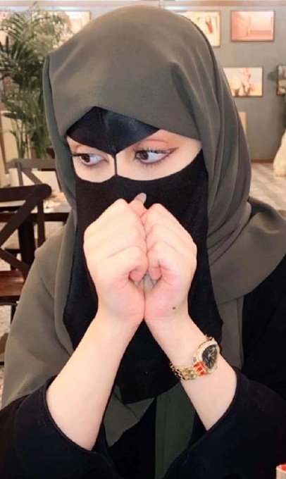 🌹 مساءالنور💔

:وش حيلة المشتاق لاحن واشتاق؟*_
*_وماله في درب المواصيل حيله.._