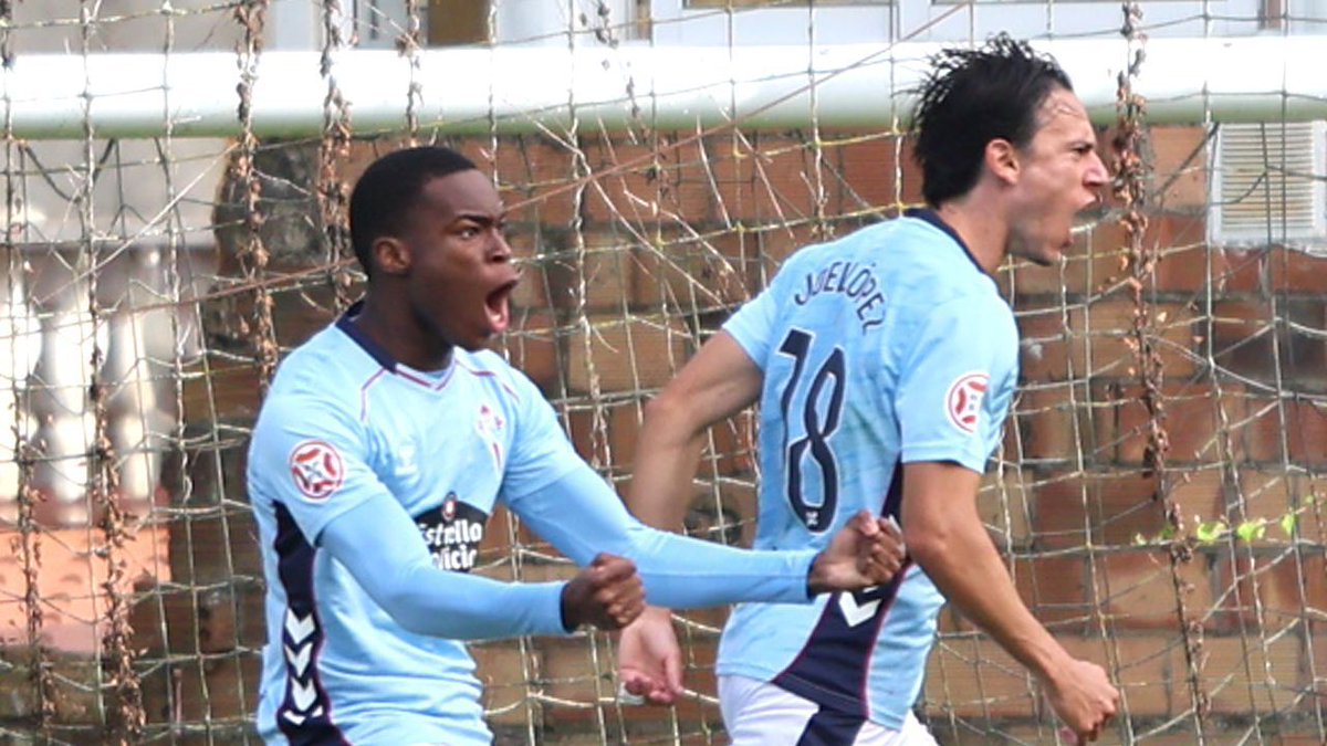 Joel López, un golazo tras un calvario: lavoz.gal/0opcv4

El carrilero del Celta Fortuna no marcaba desde sus tiempos en el Arsenal y tras superar una triada que le tuvo más de ocho meses fuera del fútbol. Hablamos con él.