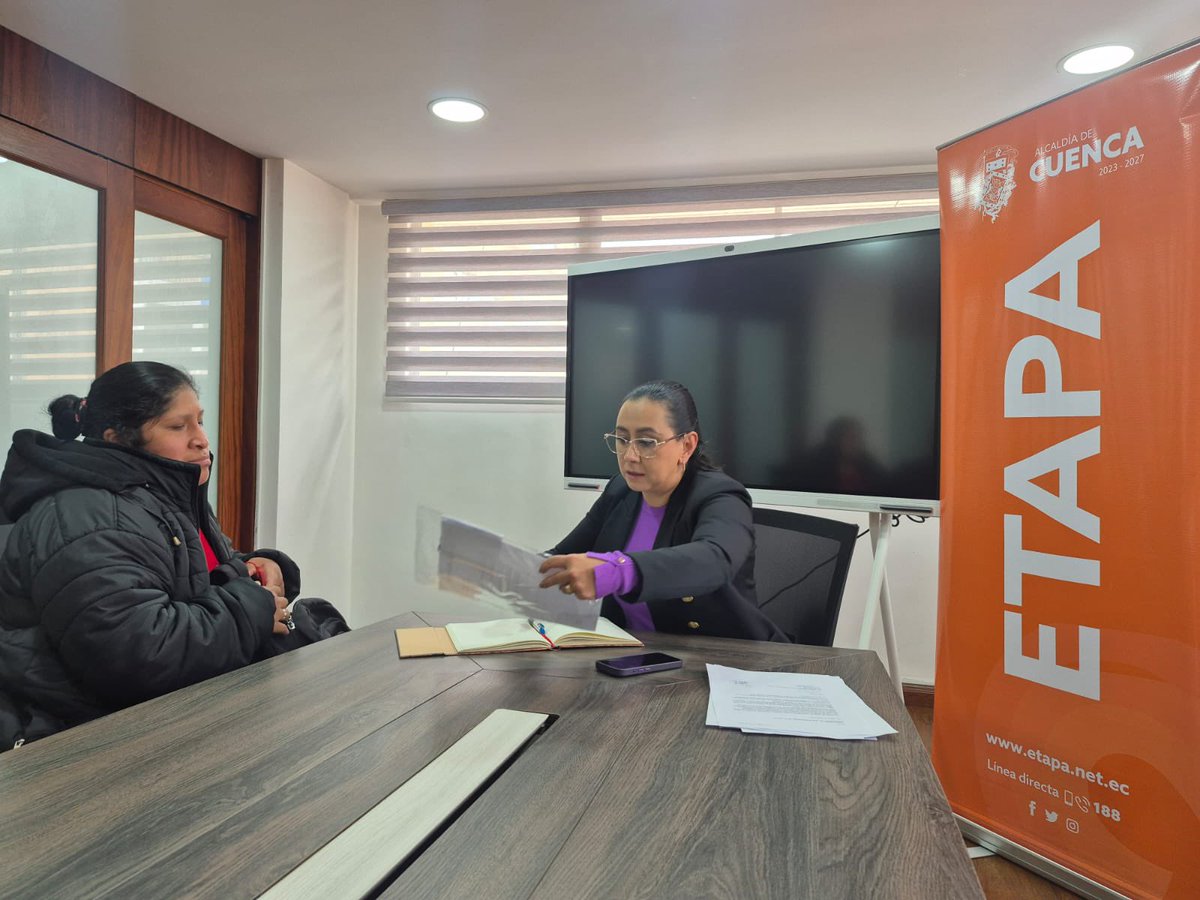 🗓️ ¡Nuevo mes y más compromiso con la ciudadanía! 💪🏼

🗣️ Iniciamos octubre con el espacio de Atención Ciudadana, aquí la Gerente de ETAPA, Ing. María Verónica Polo, atiende directamente trámites ✍️, dudas e inquietudes de la ciudadanía.

💡 ¡Cumplimos con la Propuesta #70 y