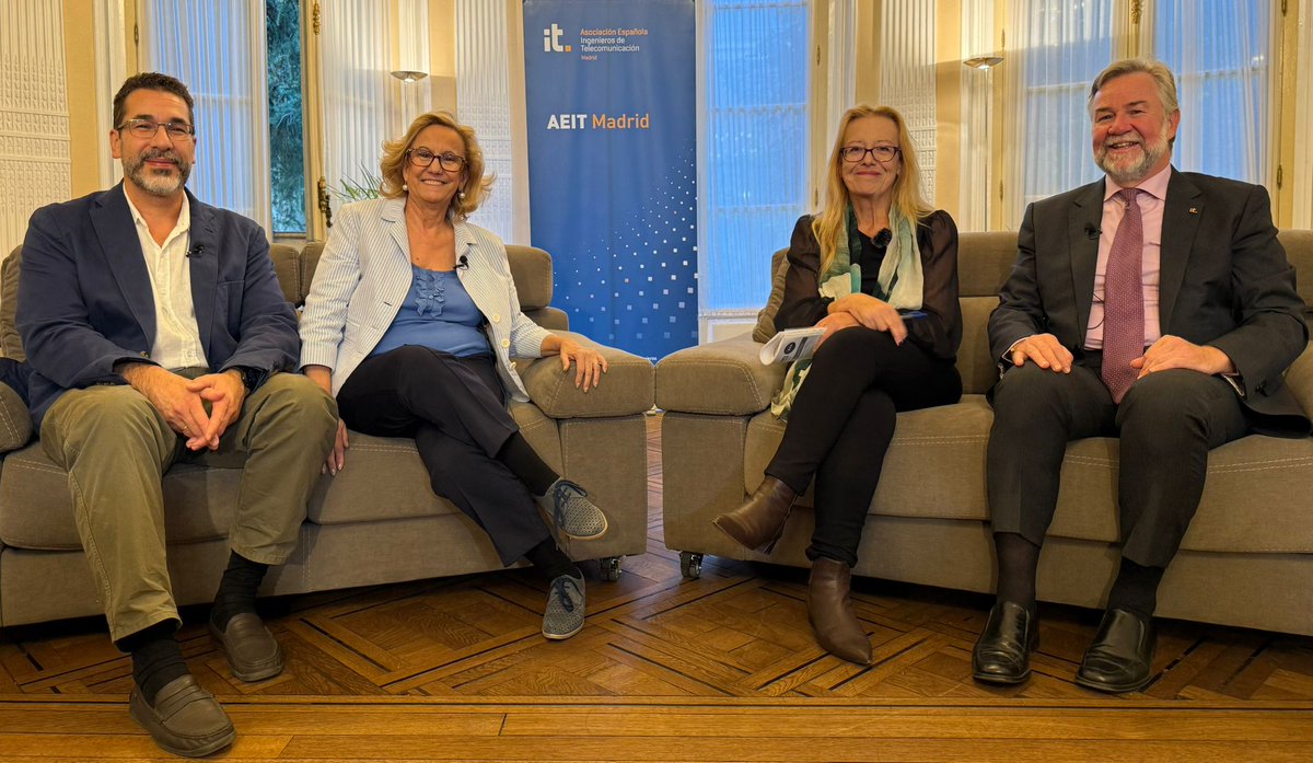 AEIT Madrid (@aeitmadrid) on Twitter photo ¡Arrancamos en la jornada de la <a href="/AeitMadrid/">AEIT Madrid</a> sobre accesibilidad digital!
Con la participación de Miguel Ángel Valero y Fernando Machicado, referentes en normativa e innovación inclusiva.
👉Síguela desde nuestro canal de Youtube: youtube.com/live/2TEIKszLs… ¡Arrancamos en la jornada de la <a href="/AeitMadrid/">AEIT Madrid</a> sobre accesibilidad digital!
Con la participación de Miguel Ángel Valero y Fernando Machicado, referentes en normativa e innovación inclusiva.
👉Síguela desde nuestro canal de Youtube: youtube.com/live/2TEIKszLs…