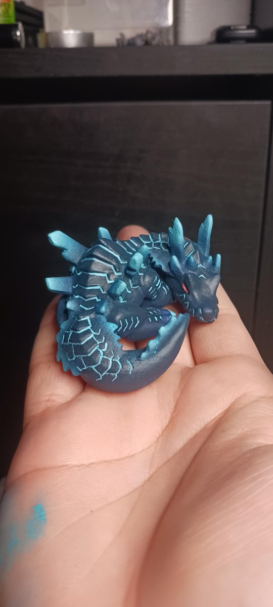 Awsomest Dragoness tweet media