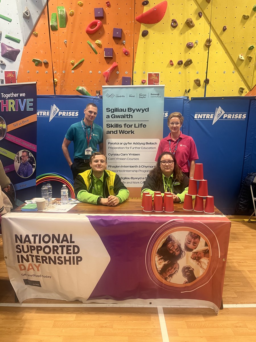 Careers Wales tweet media