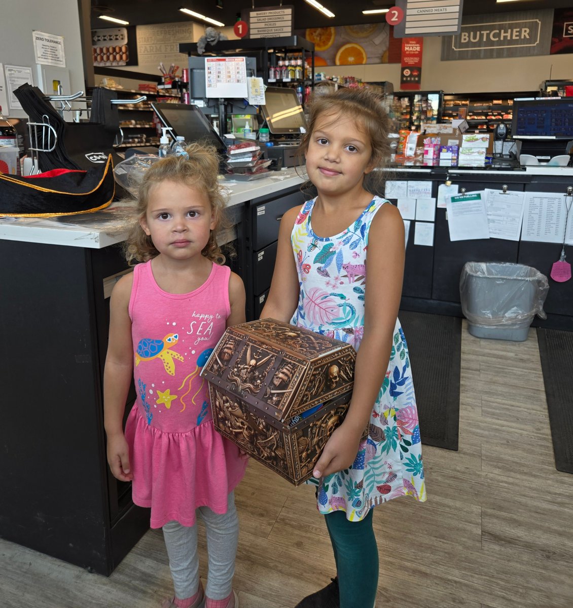 Congratulations to the winners of our 'Talk Like a Pirate Day' colouring contests in Rosetown &amp; Eston! 🦜🏝️
Maverick Pridmore and Elin Friesen both went home with their very own Pirate Treasure Chests full of chocolate gold! 🪙❤️