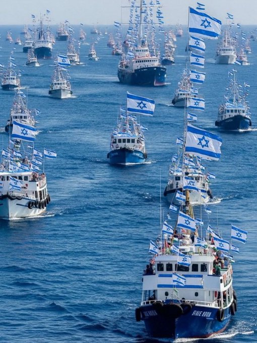 SBNY's tweet photo. @Rrabiamervee The Freedom Flotilla is here! led by the Green Prince, Son of Ham Ass, Mosab Hassan Yousef. https://t.co/mqQm9O6SNX