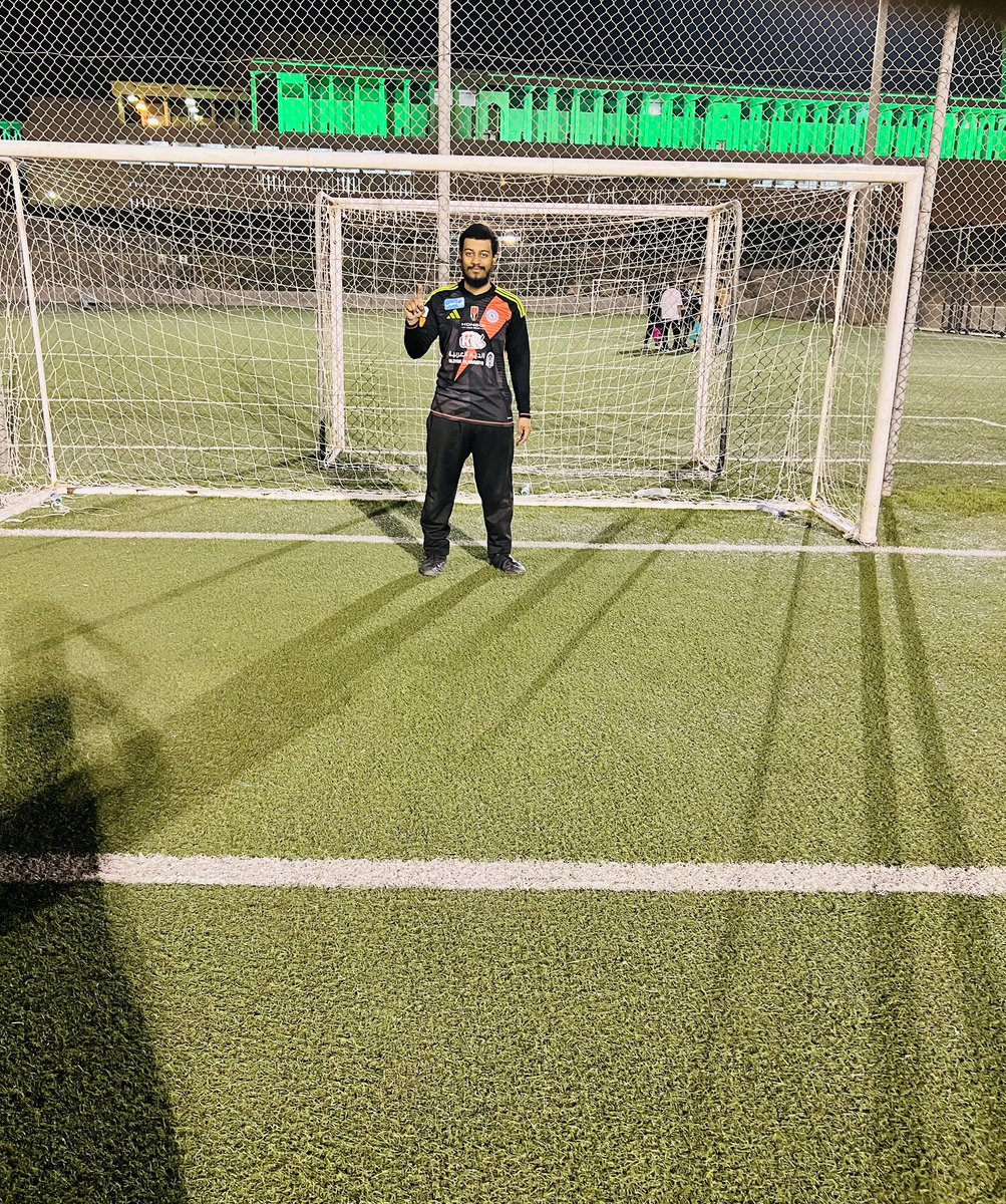 الحمدلله تم اختياري كحارس مرمى 🧤 لتمثيل منتخب الجامعة في بطولة سداسيات كرة القدم التي ستقام في جدة (11 - 15 نوفمبر ) ✅ 

#KFUPM