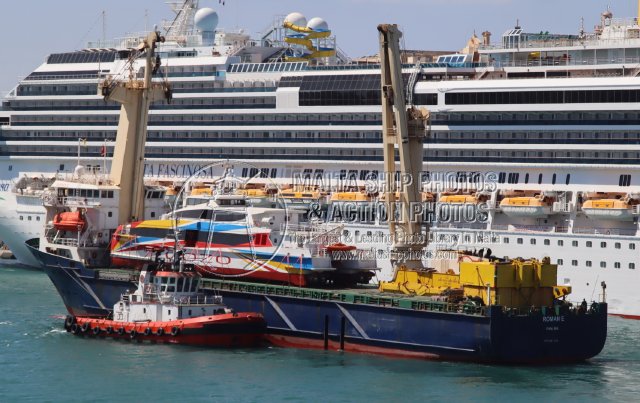 Shipguru's tweet photo. #turkishowned #heavyloadcarrier #ROMAN_E during her #maidencall #loaded with #2025built #GozoHighSpeed #highspeedcraft #MALTA_EXPRESS #entering #grandharbourmalta - 19.09.2025 - https://t.co/nfgboxcB5B - NO PHOTOS can be used or manipulated without our permission @worldshipsoc https://t.co/LMkGKWTQ6T