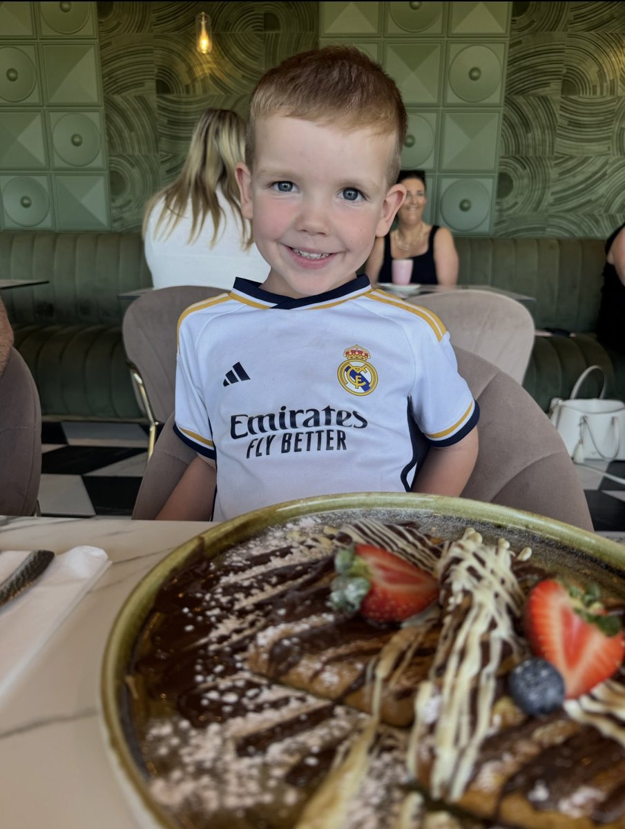 megpearsonx's tweet photo. @OPALG_RC Chester enjoying his ‘French’ toast &amp; other French pastries for brunch for this weeks homework 🇫🇷🥖🍞🥐🥨 https://t.co/w0IJooo8rf
