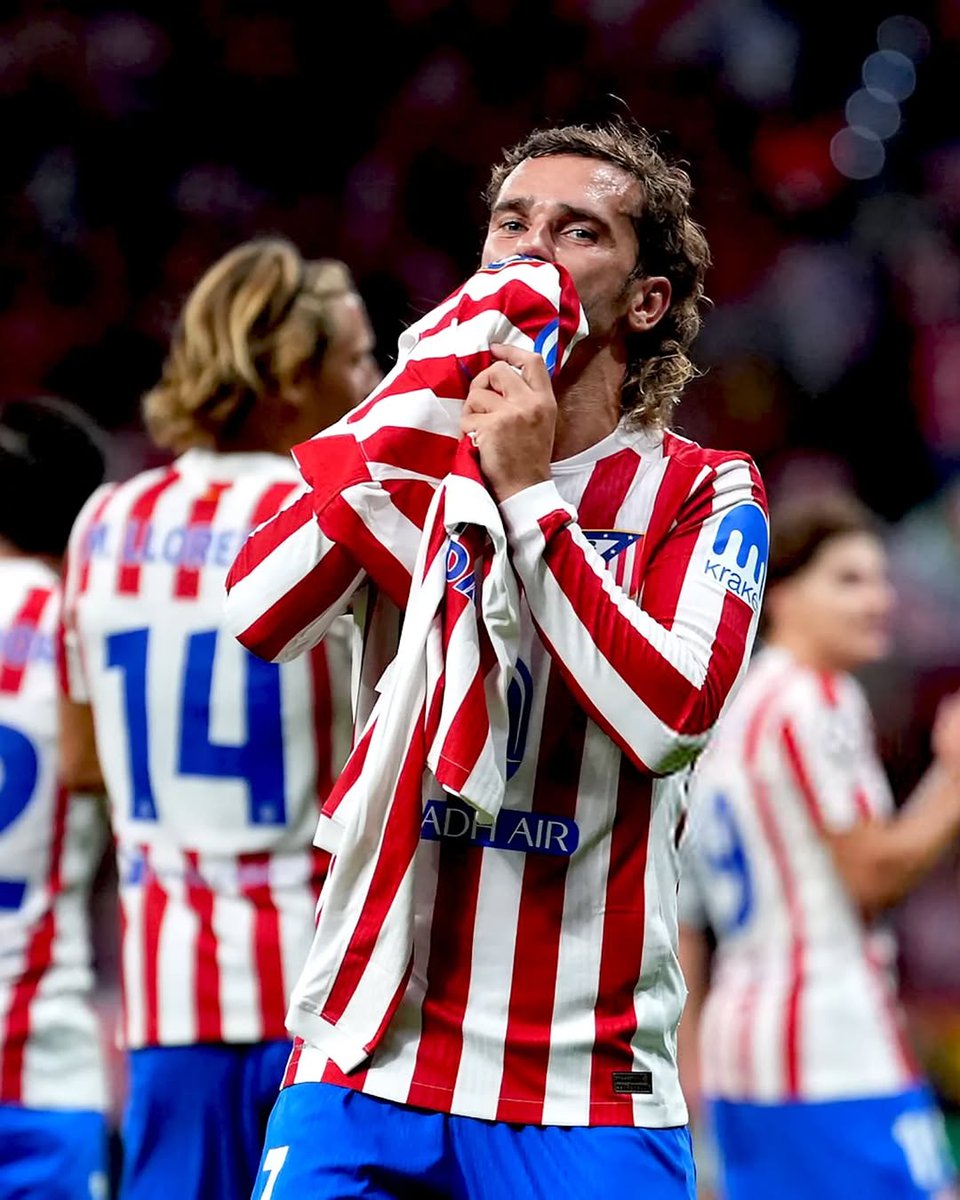 Griezmann7fc's tweet photo. my goat https://t.co/6LANJ6uquu