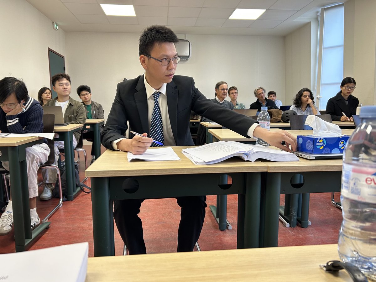 OlivierForcade's tweet photo. Très belle soutenance de thèse de doctorat de Liupeng Wang, L’influence chinoise en Afrique subsaharienne ex-française, 1958-1976, dir. L. Warlouzet et F.Turpin, 1er oct.,Umr Sirice 8138. ⁦@OlivierForcade⁩ ⁦@UmrSirice⁩ ⁦@LettresSorbonne⁩ ⁦@Sorbonne_Univ_⁩ https://t.co/DAEXaA9Y9M