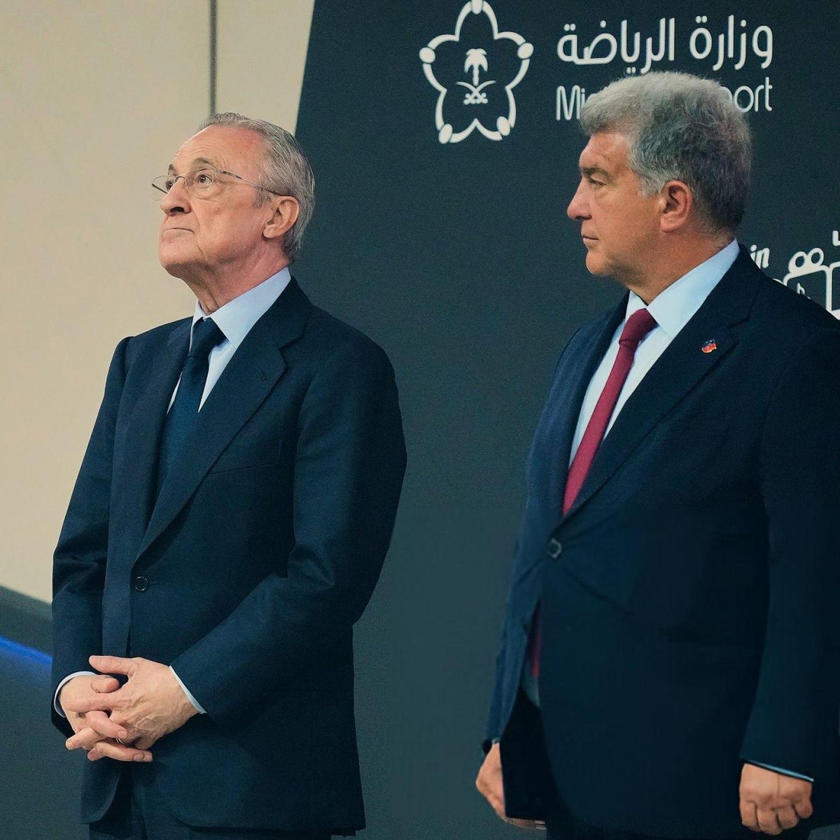 wire_pitch's tweet image. ⚡️ Laporta Considering Super League Exit

🚨 Joan Laporta is weighing up pulling Barcelona out of the Super League project in the coming weeks while also seeking to rebuild ties with UEFA. 👀

📡 @AbdellahBoulma

#PitchWire #Laporta #Barcelona #SuperLeague #UEFA

———

🔥 لابورتا