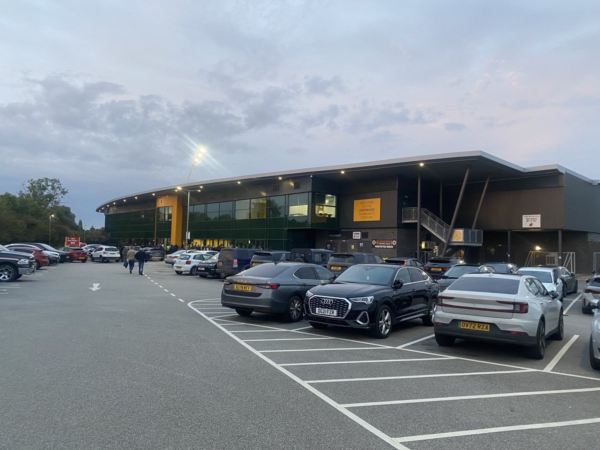 My evening entertainment tonight ⚽️⚽️ 

<a href="/bostonunited/">Boston United</a> <a href="/NL_Enterprise/">Enterprise National League</a> <a href="/FGRFC_Official/">Forest Green Rovers</a> <a href="/BUSupporterpage/">Boston United Supporters Page</a> <a href="/DavidGatensNEW/">David Gatens</a> <a href="/NonLeagueGuys/">The Non League Promoters</a> <a href="/NonLeagueCrowd/">Non League Crowds</a> <a href="/LincsNonLeague/">LincsNonLeague</a>