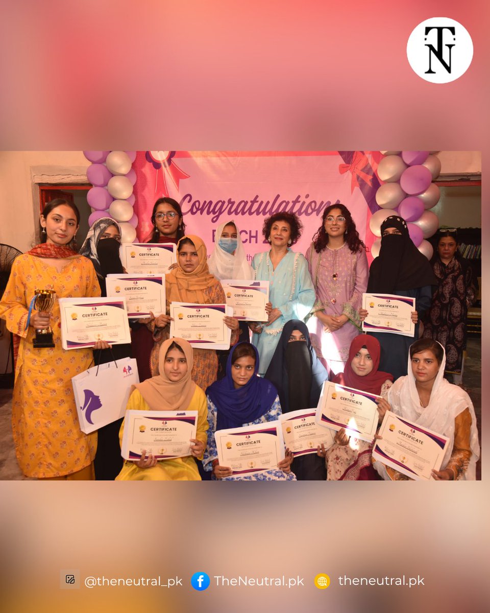 TNeutralpk68070's tweet photo. Aurattech, a non-profit dedicated to up skilling young girls with digital skills, hosted its graduation ceremony recently. Celebrating 70 Studnets who successfully completed their digital skills training ....
#theneutral #Auratech #Women #Skills #digitalskills https://t.co/1R9sIz5YOA