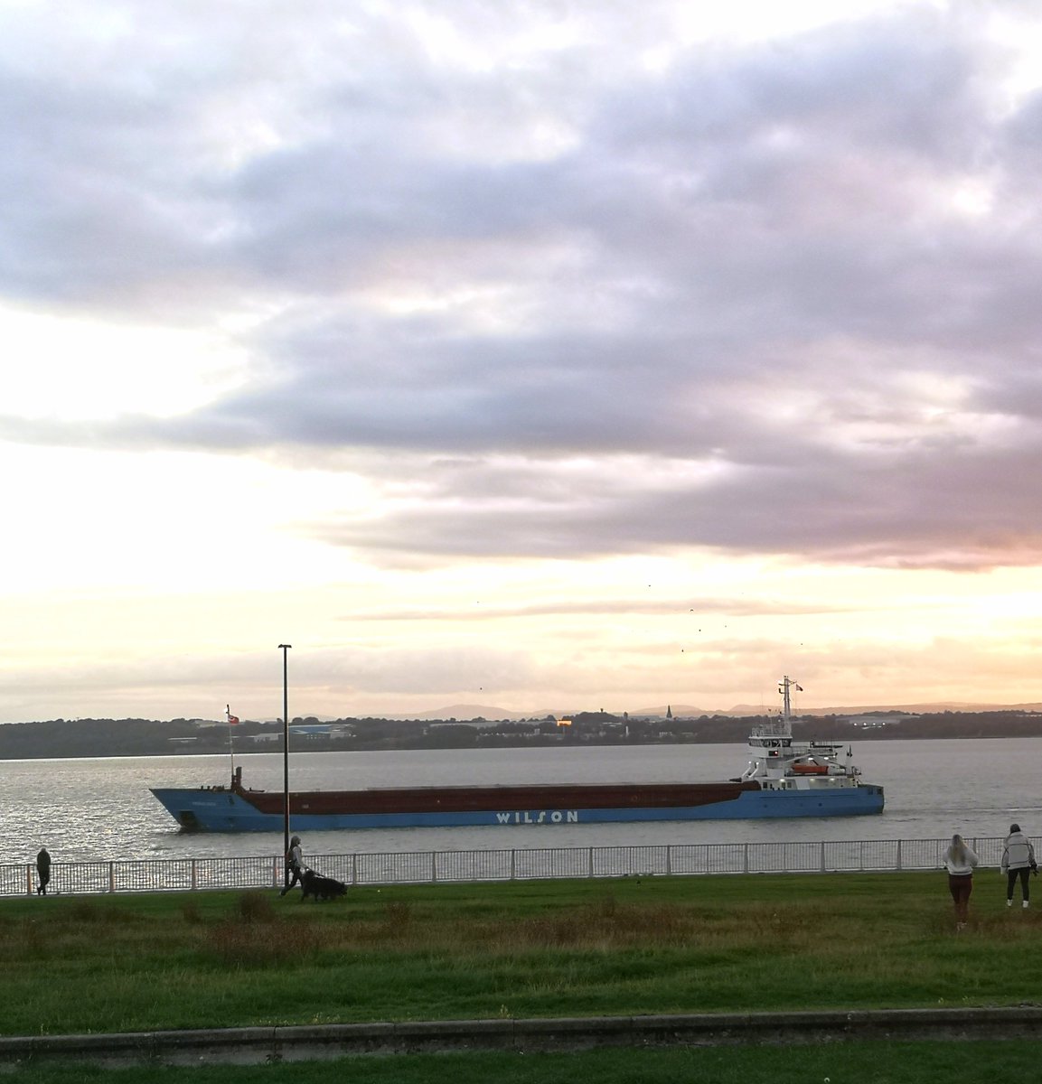 angiesliverpool's tweet image. Wilson #RiverMersey