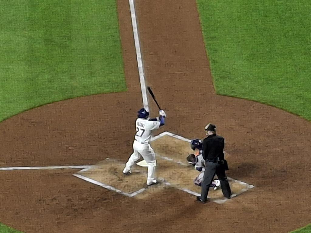 StuartParnaby's tweet photo. Powerful @obvious_shirts shirt. Travelled UK to Wrigley. Wore shirt. Seiya homers 5 times in 4 games. Travelled home. Seiya continues to go yard. Definitely wearing it tonight... Go @Cubs ! @CHGO_Cubs @ChicagoCubsUK https://t.co/6RoqsASM0G