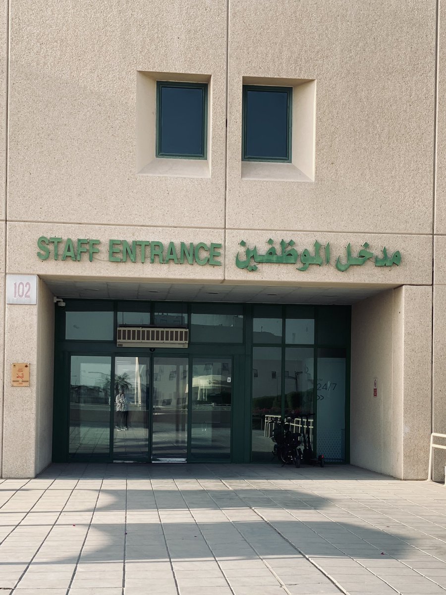 yad_219's tweet photo. 1/10/2025

أول يوم في الرزدنسي ومن هنا تبدأ رحلتي الجديدة في التخصص اللي رغبت فيه ✨

الله يبارك لنا في البدايات الجديدة ويرزقنا بركة الوقت والجهد والعلم و يوفقنا جميع 🤲🏽 https://t.co/IsII36TMvd