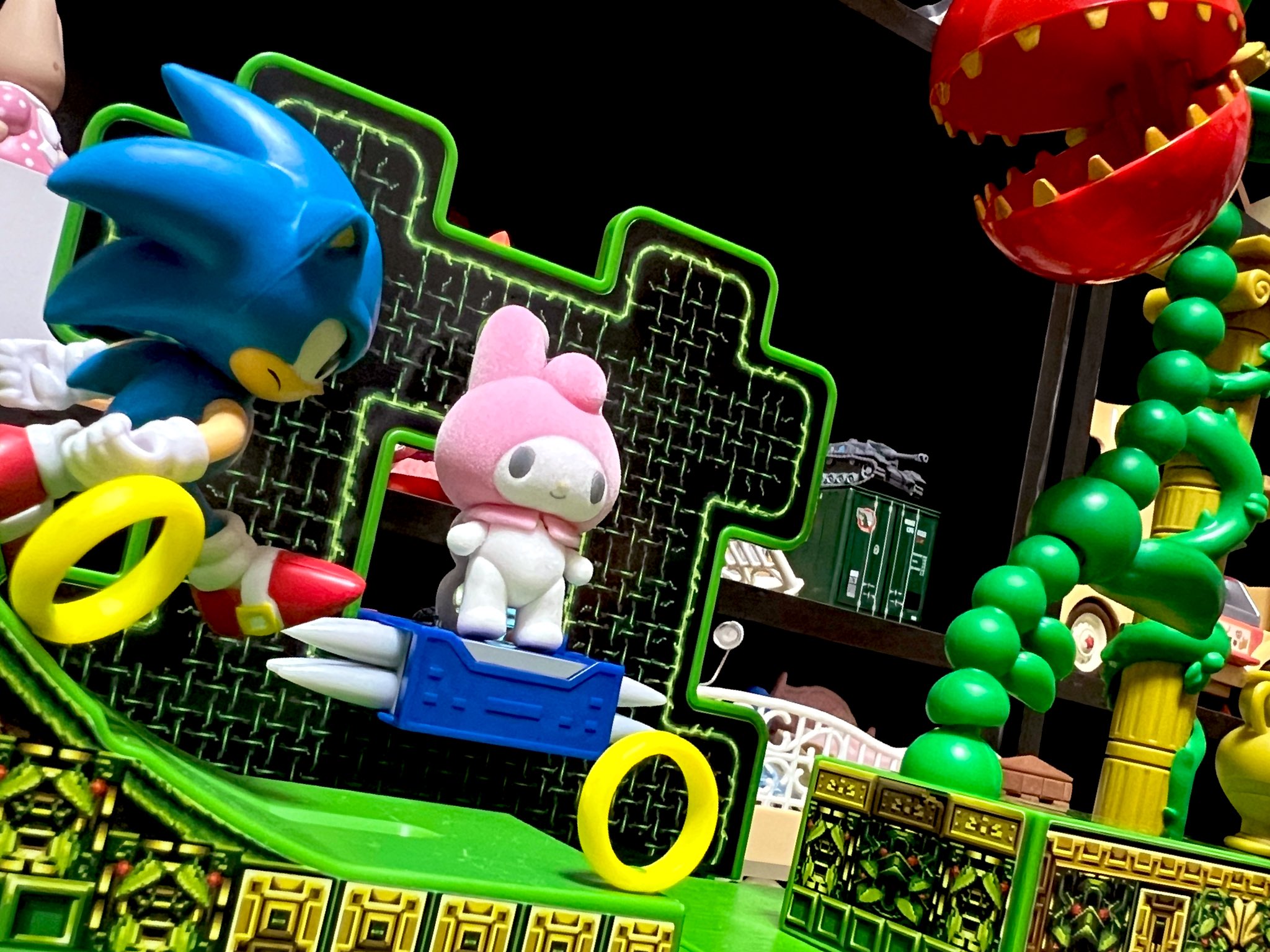 例のアイツだよ ML9rS8nK_200x200.jpg