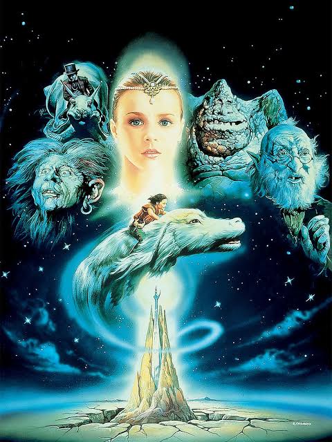 Posiblemente no os suene el nombre de #RenatoCasaro, pero es uno de los mejores cartelistas de la historia del #cine

Su firma está en algunos de los pósteres más icónicos: Acorralado, Terminator 2, Flash Gordon, Dune...

Nos ha dejado a los 89 años.

elsolitariodeprovidence.com/2025/10/renato…