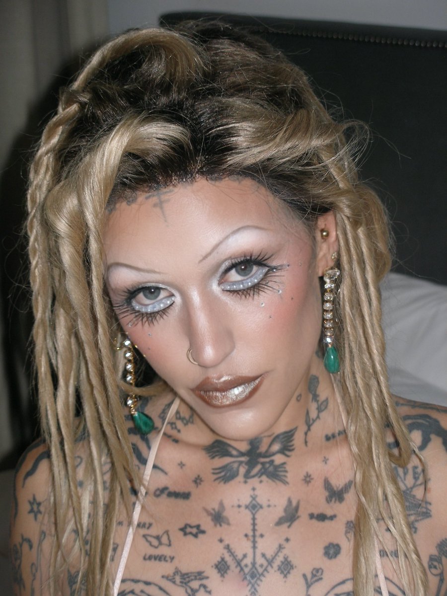 BROOKE CANDY tweet media